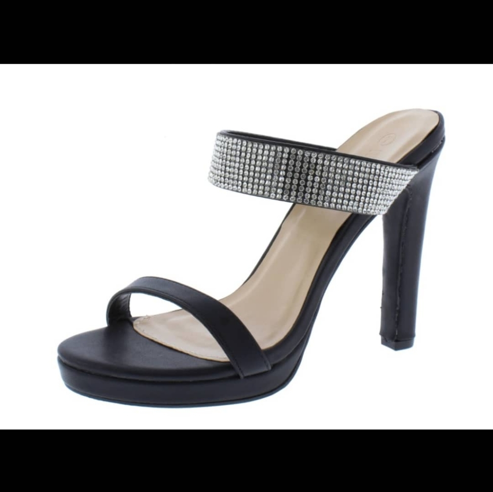 Women's black heels